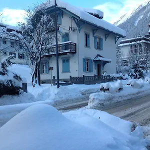 https://la-brise-chamonix-mont-blanc.hotels-rhonealpes.com